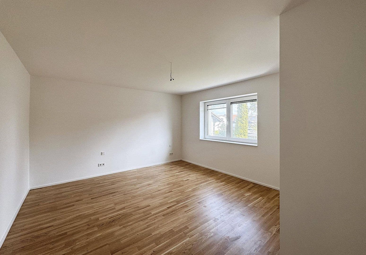 Prenájom bytu 3-izbový 90 m², Heilwigstraße 19, München-Trudering, Bavorsko Prenájom bytu 3-izbový 90 m², Heilwigstraße 19, München-Trudering, Bavorsko