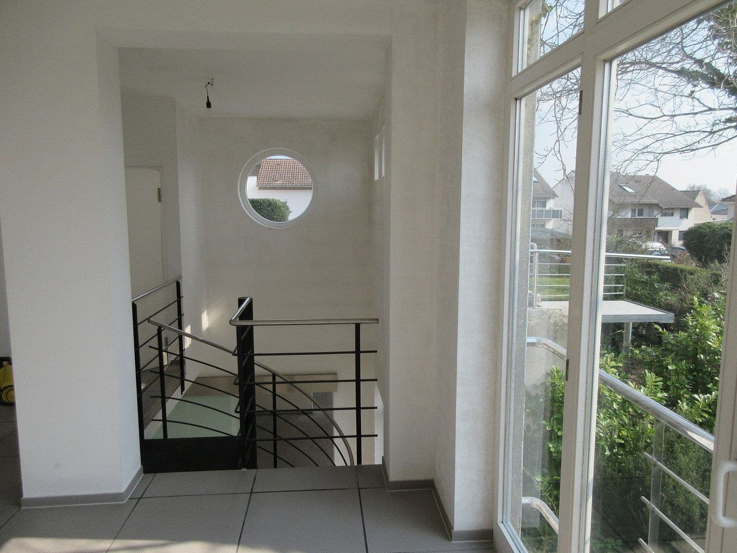 Predaj domu 250 m², pozemok 586 m², Reinheim, Hesensko Predaj domu 250 m², pozemok 586 m², Reinheim, Hesensko