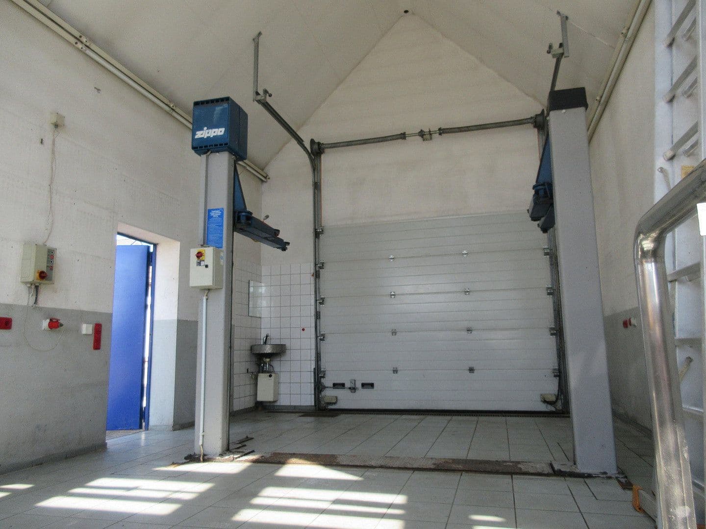 Predaj domu 250 m², pozemok 586 m², Reinheim, Hesensko Predaj domu 250 m², pozemok 586 m², Reinheim, Hesensko
