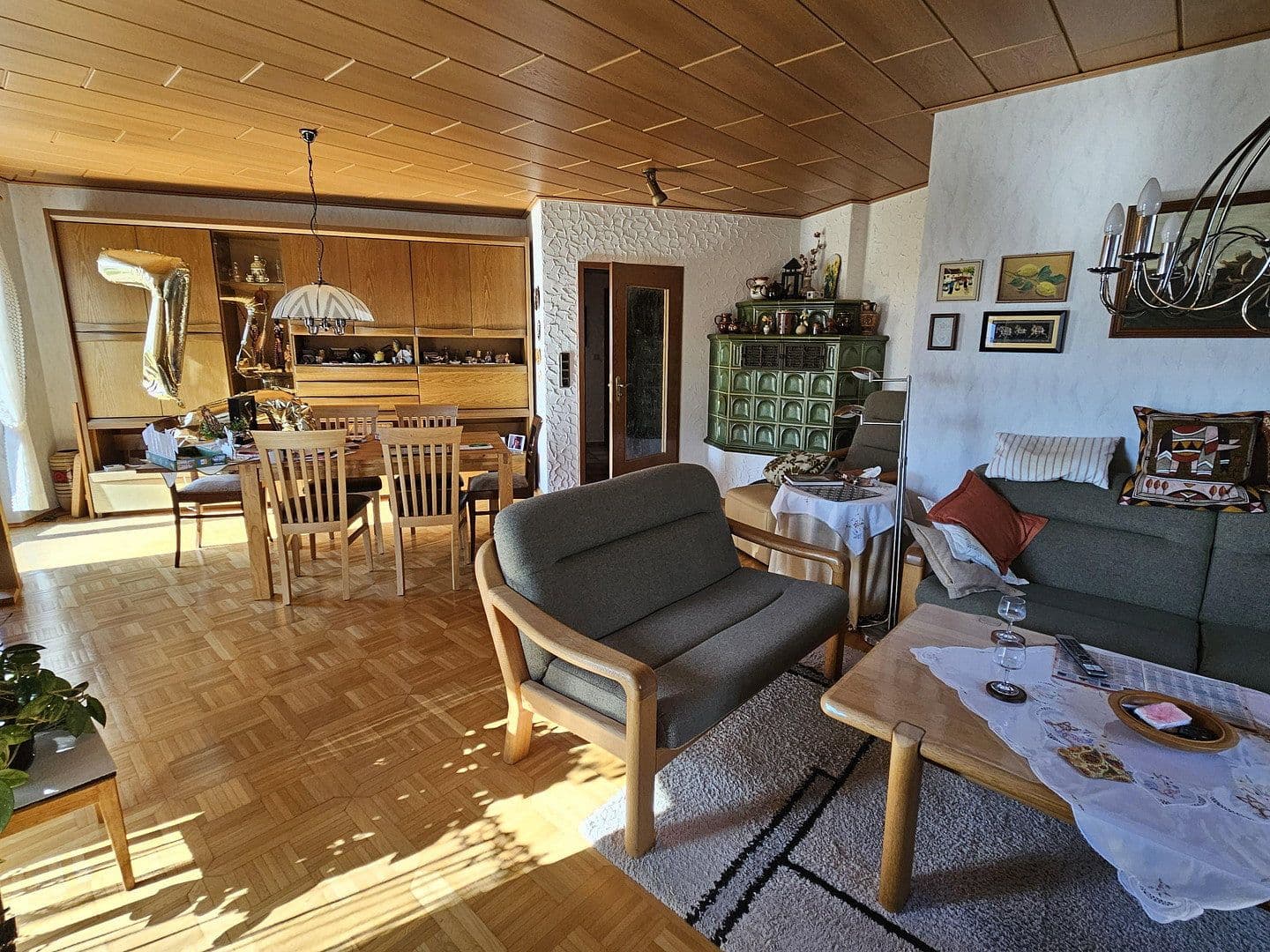 Predaj domu 190 m², pozemok 1.263 m², Frielendorf, Hesensko Predaj domu 190 m², pozemok 1.263 m², Frielendorf, Hesensko