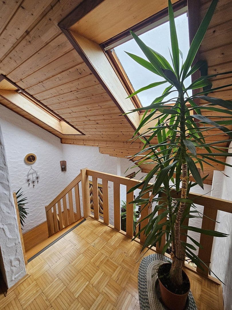 Predaj domu 190 m², pozemok 1.263 m², Frielendorf, Hesensko Predaj domu 190 m², pozemok 1.263 m², Frielendorf, Hesensko