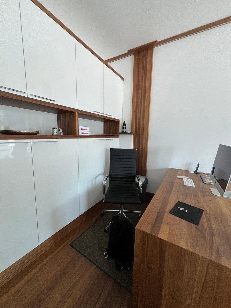 Prenájom kancelárie 30 m², Widumer Str 18-22, Castrop-Rauxel, Severné Porýnie - Westfálsko Prenájom kancelárie 30 m², Widumer Str 18-22, Castrop-Rauxel, Severné Porýnie - Westfálsko