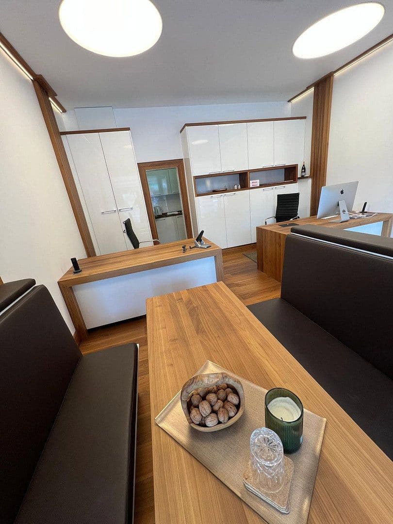 Prenájom kancelárie 30 m², Widumer Str 18-22, Castrop-Rauxel, Severné Porýnie - Westfálsko Prenájom kancelárie 30 m², Widumer Str 18-22, Castrop-Rauxel, Severné Porýnie - Westfálsko