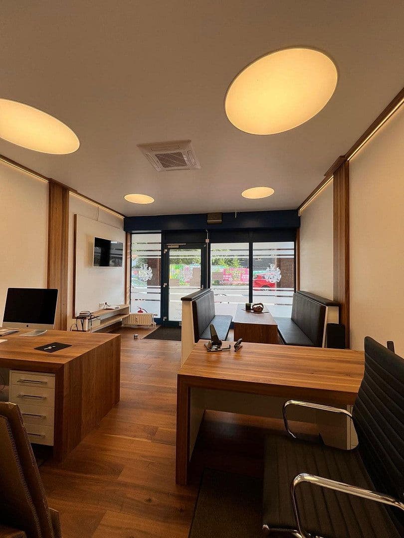 Prenájom kancelárie 30 m², Widumer Str 18-22, Castrop-Rauxel, Severné Porýnie - Westfálsko Prenájom kancelárie 30 m², Widumer Str 18-22, Castrop-Rauxel, Severné Porýnie - Westfálsko