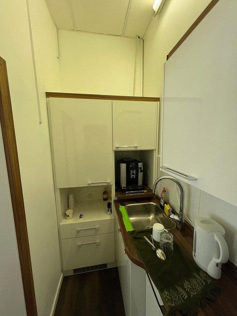 Prenájom kancelárie 30 m², Widumer Str 18-22, Castrop-Rauxel, Severné Porýnie - Westfálsko Prenájom kancelárie 30 m², Widumer Str 18-22, Castrop-Rauxel, Severné Porýnie - Westfálsko