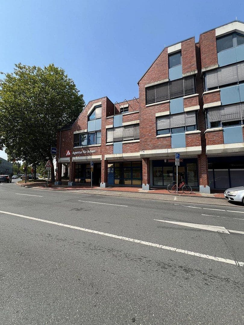 Prenájom kancelárie 30 m², Widumer Str 18-22, Castrop-Rauxel, Severné Porýnie - Westfálsko Prenájom kancelárie 30 m², Widumer Str 18-22, Castrop-Rauxel, Severné Porýnie - Westfálsko