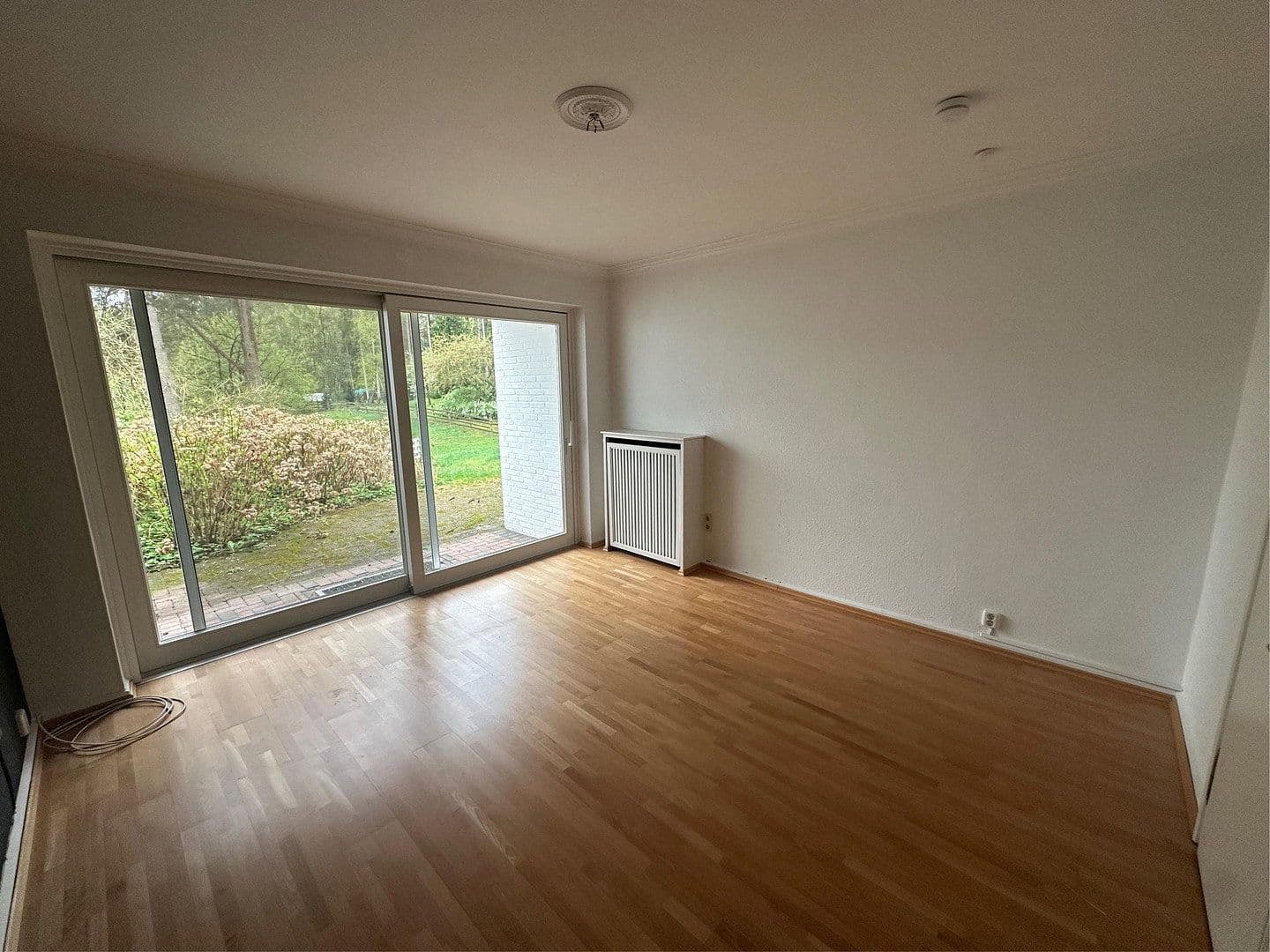Prenájom domu 170 m², pozemok 1.400 m², Bendestorf, Dolné Sasko Prenájom domu 170 m², pozemok 1.400 m², Bendestorf, Dolné Sasko