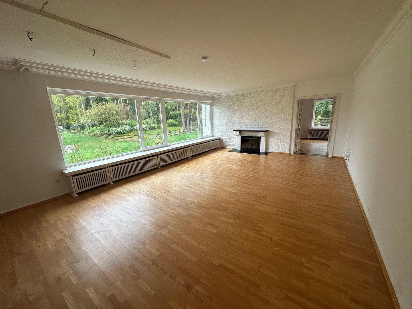 Prenájom domu 170 m², pozemok 1.400 m², Bendestorf, Dolné Sasko Prenájom domu 170 m², pozemok 1.400 m², Bendestorf, Dolné Sasko