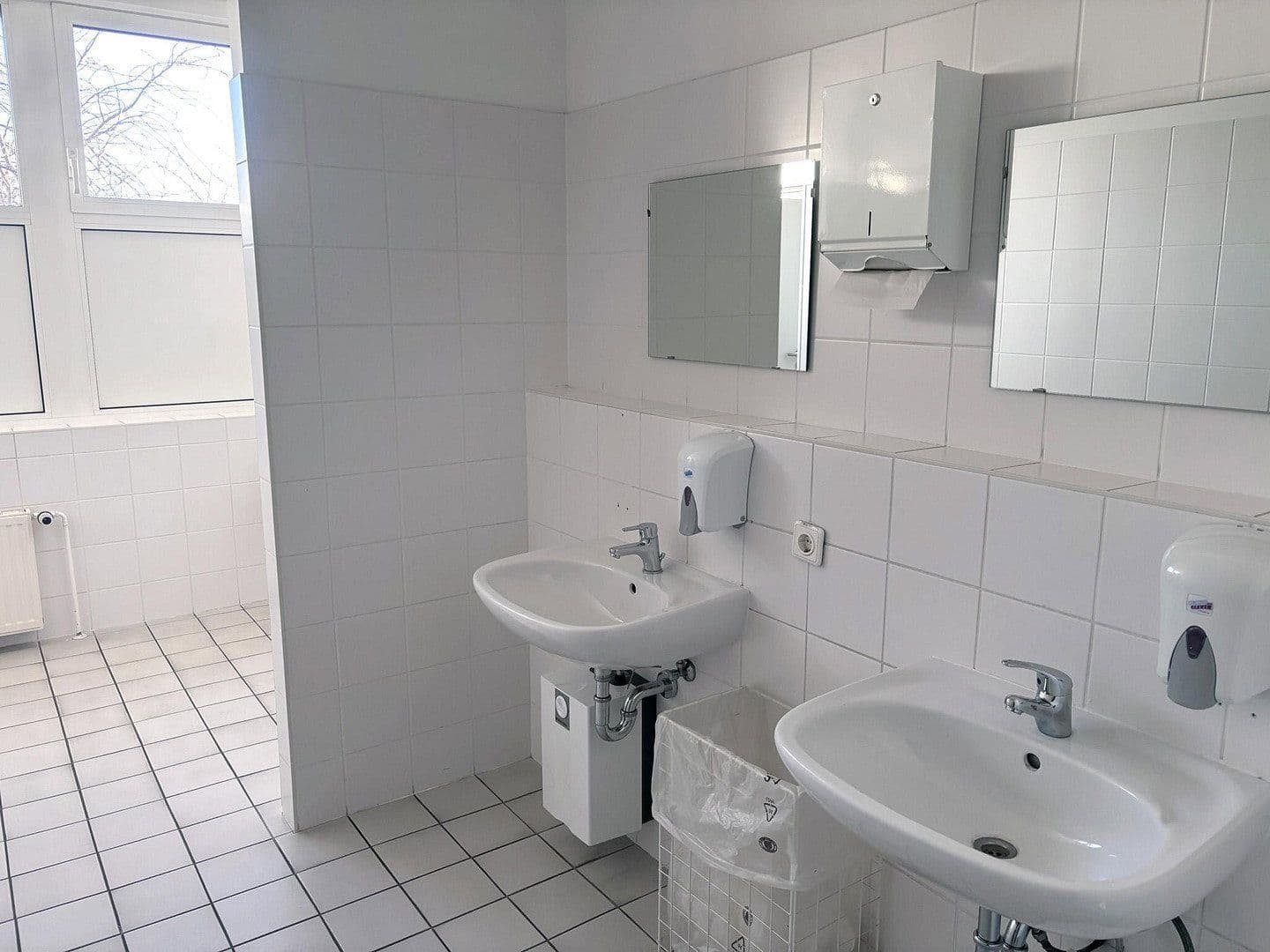 Prenájom kancelárie 17 m², Schwiesaustr. 11, Magdeburg, Sasko-Anhaltsko Prenájom kancelárie 17 m², Schwiesaustr. 11, Magdeburg, Sasko-Anhaltsko
