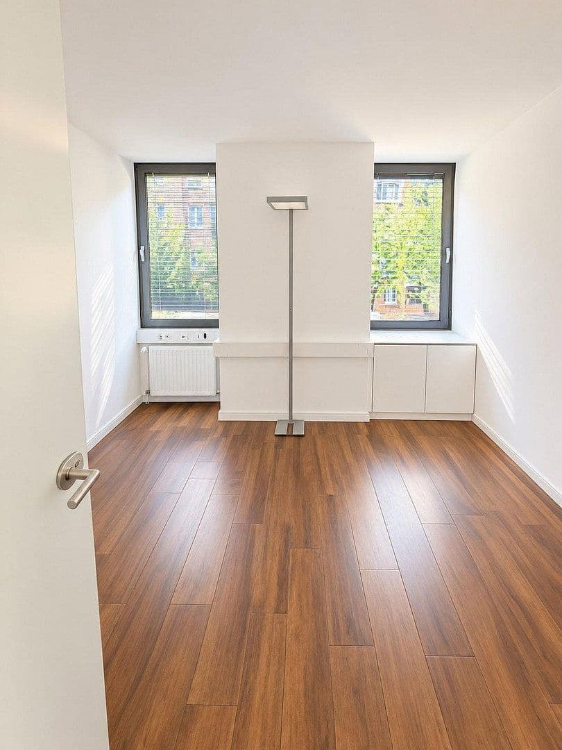 Prenájom kancelárie 101 m², Große Elbstraße 42, Hamburg, Hamburg Prenájom kancelárie 101 m², Große Elbstraße 42, Hamburg, Hamburg