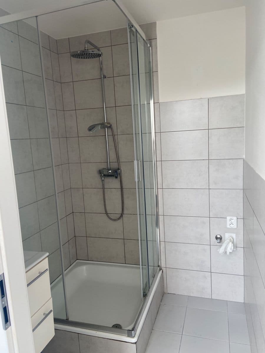 Prenájom bytu 1-izbový 38 m², Stavbařů, Roudnice nad Labem, Ústecký kraj Prenájom bytu 1-izbový 38 m², Stavbařů, Roudnice nad Labem, Ústecký kraj