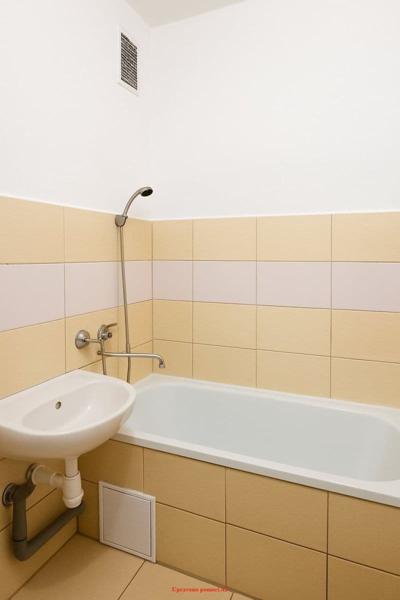Prenájom bytu 2-izbový 49 m², Žofinská, Orlová, Moravskoslezský kraj Prenájom bytu 2-izbový 49 m², Žofinská, Orlová, Moravskoslezský kraj