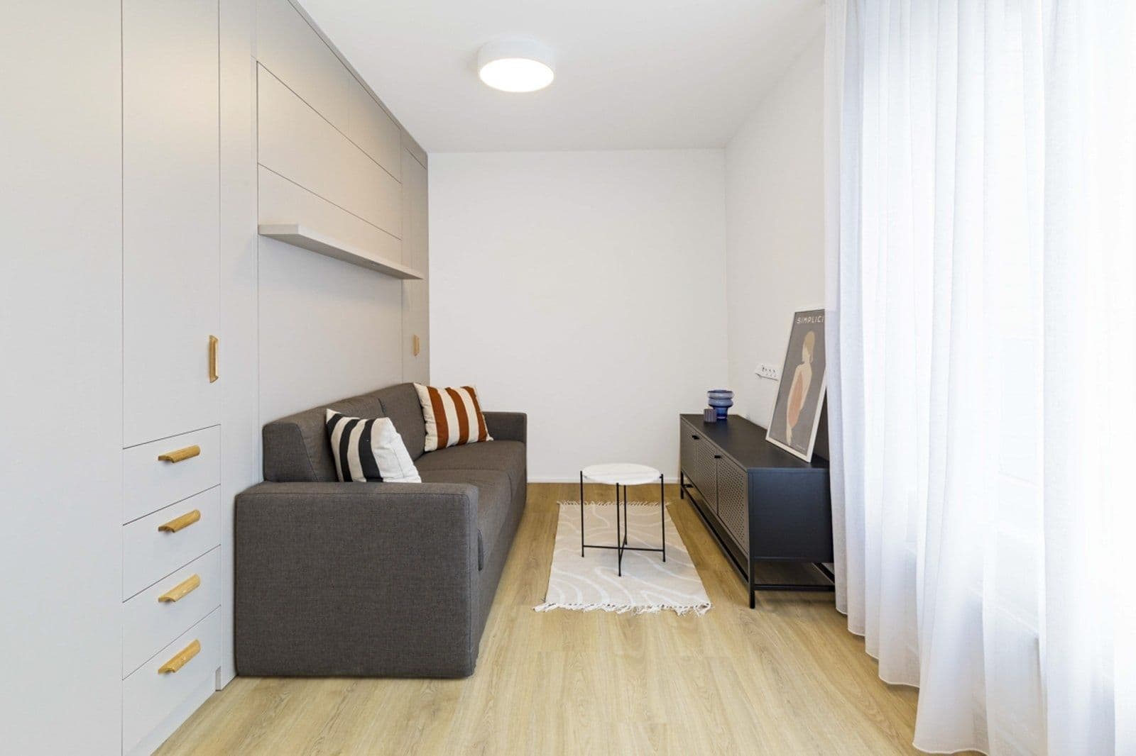 Prenájom bytu 2-izbový 55 m², U Pergamenky, Praha, Praha Prenájom bytu 2-izbový 55 m², U Pergamenky, Praha, Praha