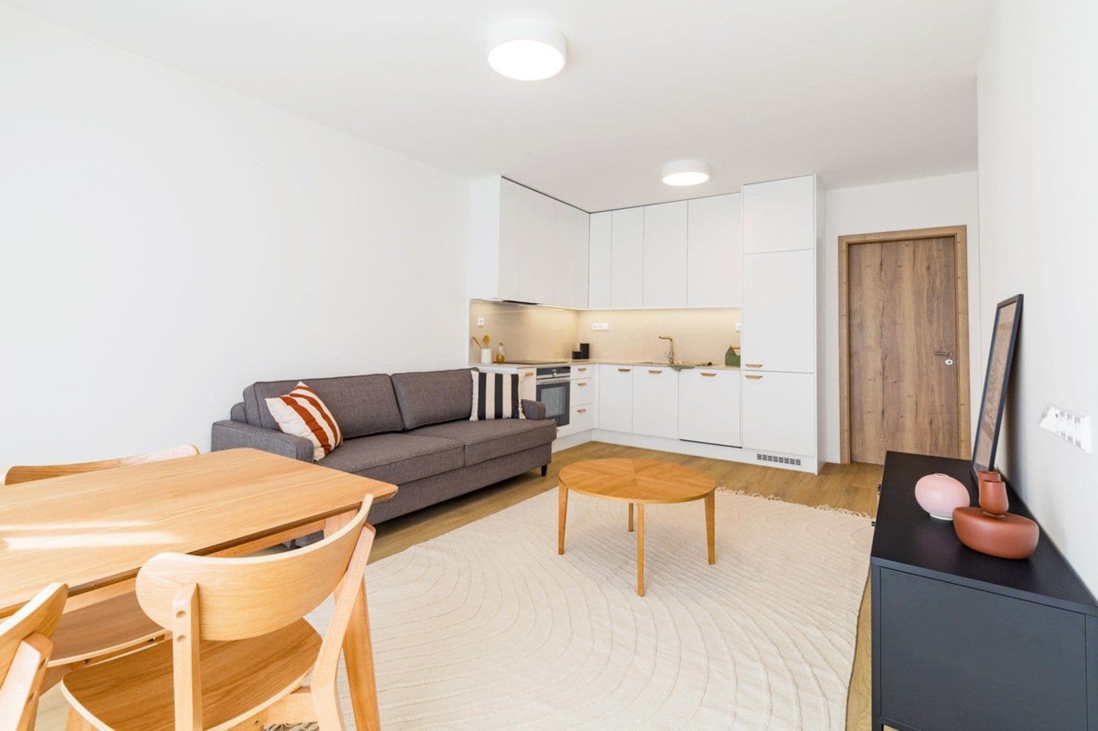 Prenájom bytu 2-izbový 55 m², Vrbenského, Praha, Praha Prenájom bytu 2-izbový 55 m², Vrbenského, Praha, Praha