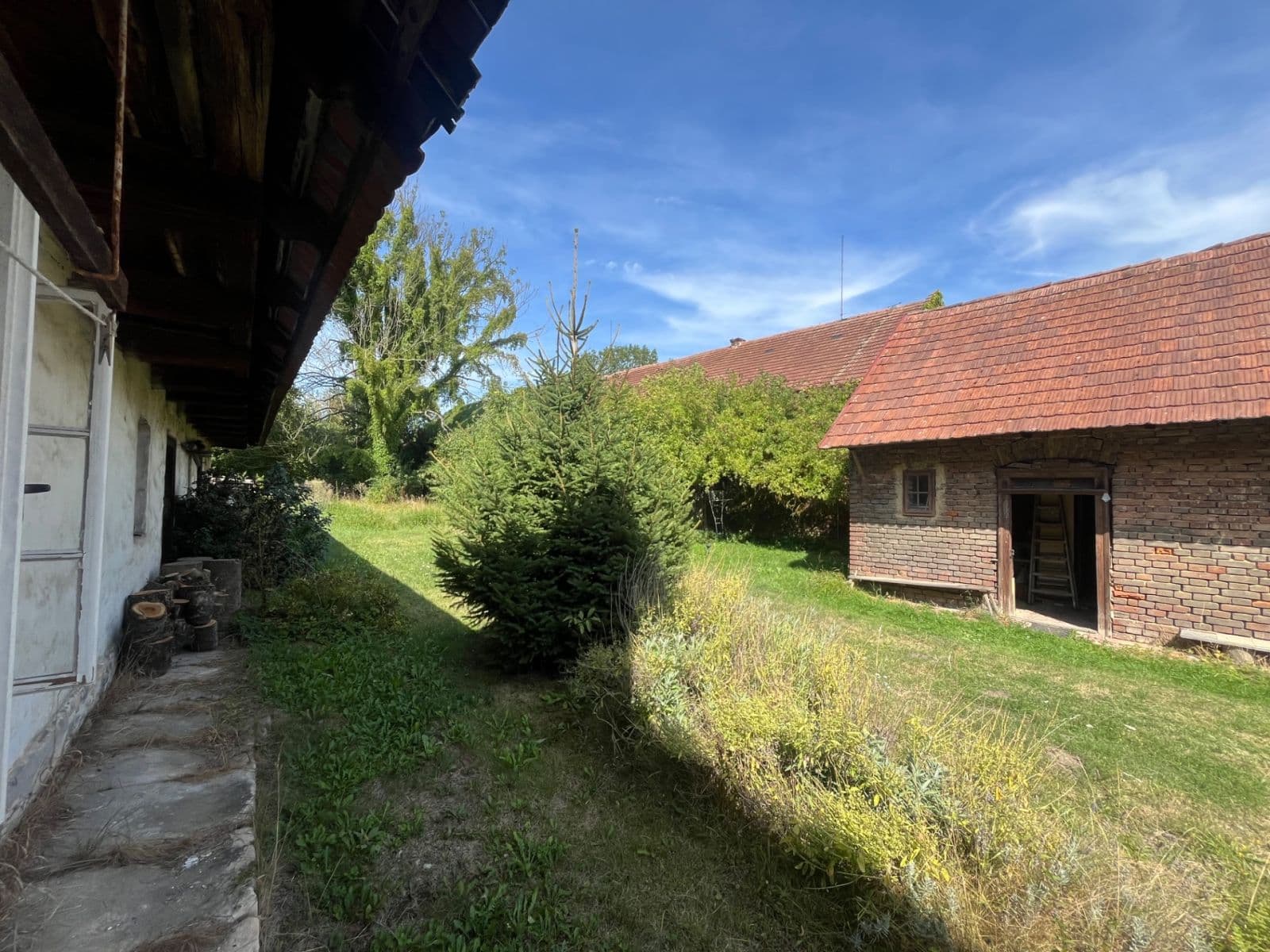 Predaj rekreačného objektu 134 m², pozemok 3.129 m², Nový Bydžov, Královéhradecký kraj Predaj rekreačného objektu 134 m², pozemok 3.129 m², Nový Bydžov, Královéhradecký kraj