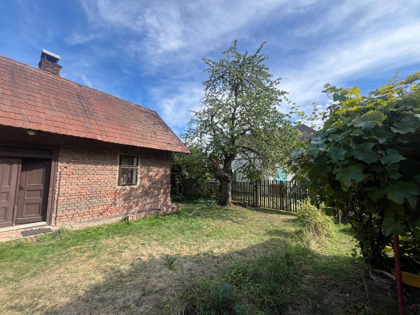 Predaj rekreačného objektu 134 m², pozemok 3.129 m², Nový Bydžov, Královéhradecký kraj Predaj rekreačného objektu 134 m², pozemok 3.129 m², Nový Bydžov, Královéhradecký kraj
