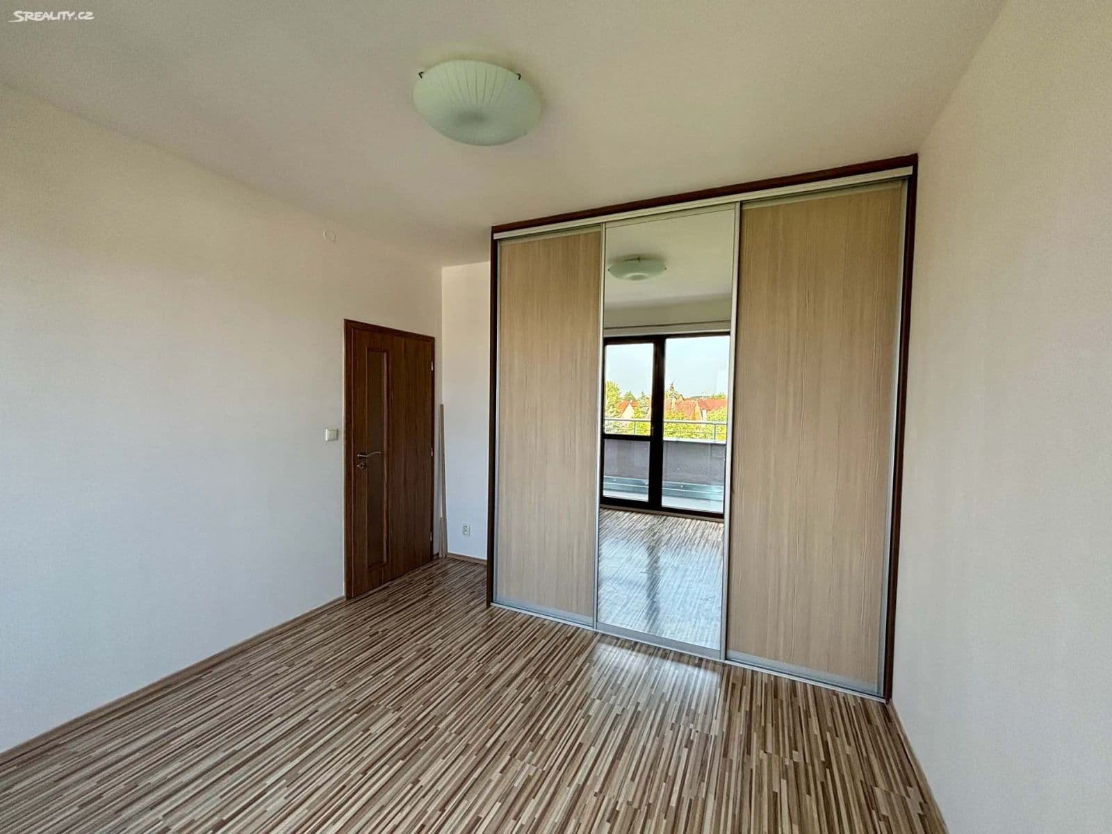 Predaj bytu 2-izbový 43 m², U Výstavby, Praha, Praha Predaj bytu 2-izbový 43 m², U Výstavby, Praha, Praha