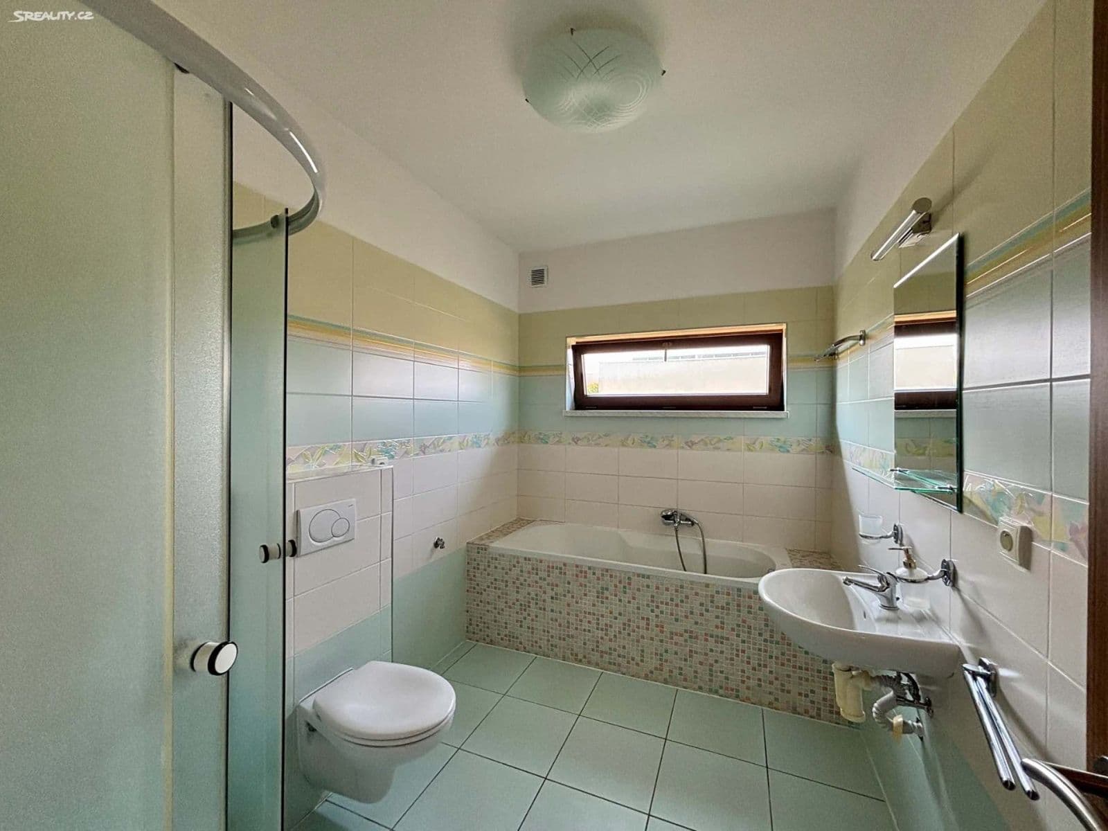 Predaj bytu 2-izbový 43 m², U Výstavby, Praha, Praha Predaj bytu 2-izbový 43 m², U Výstavby, Praha, Praha