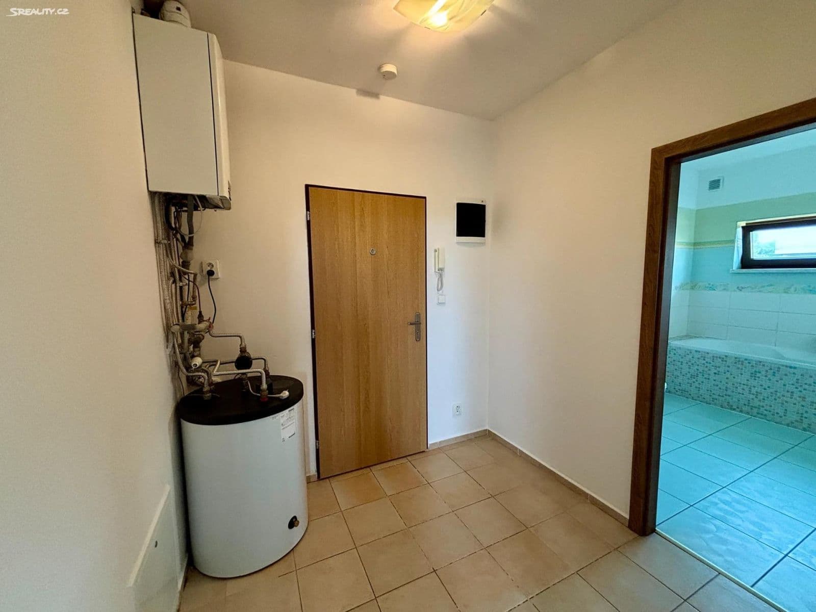 Predaj bytu 2-izbový 43 m², U Výstavby, Praha, Praha Predaj bytu 2-izbový 43 m², U Výstavby, Praha, Praha