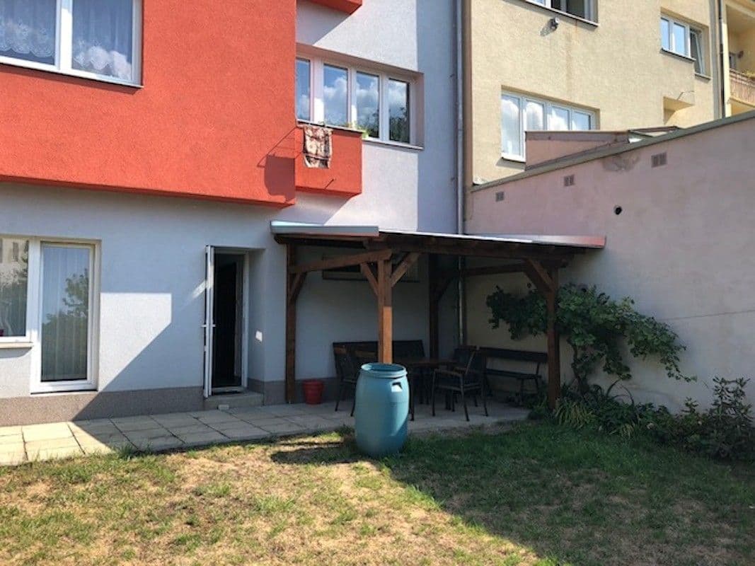 Prenájom bytu 1-izbový 48 m², Krakovská, Olomouc, Olomoucký kraj Prenájom bytu 1-izbový 48 m², Krakovská, Olomouc, Olomoucký kraj