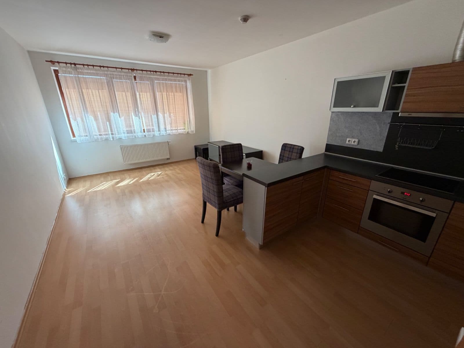 Prenájom bytu 2-izbový 65 m², Nová kolonie, Praha, Praha Prenájom bytu 2-izbový 65 m², Nová kolonie, Praha, Praha