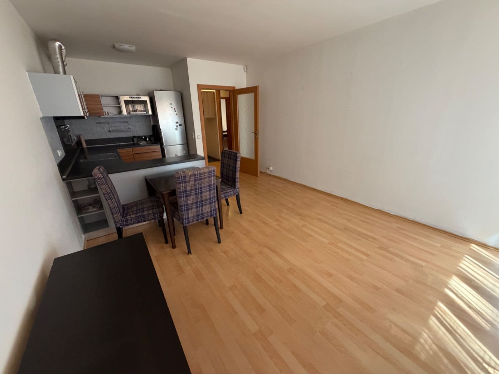 Prenájom bytu 2-izbový 65 m², Nová kolonie, Praha, Praha Prenájom bytu 2-izbový 65 m², Nová kolonie, Praha, Praha