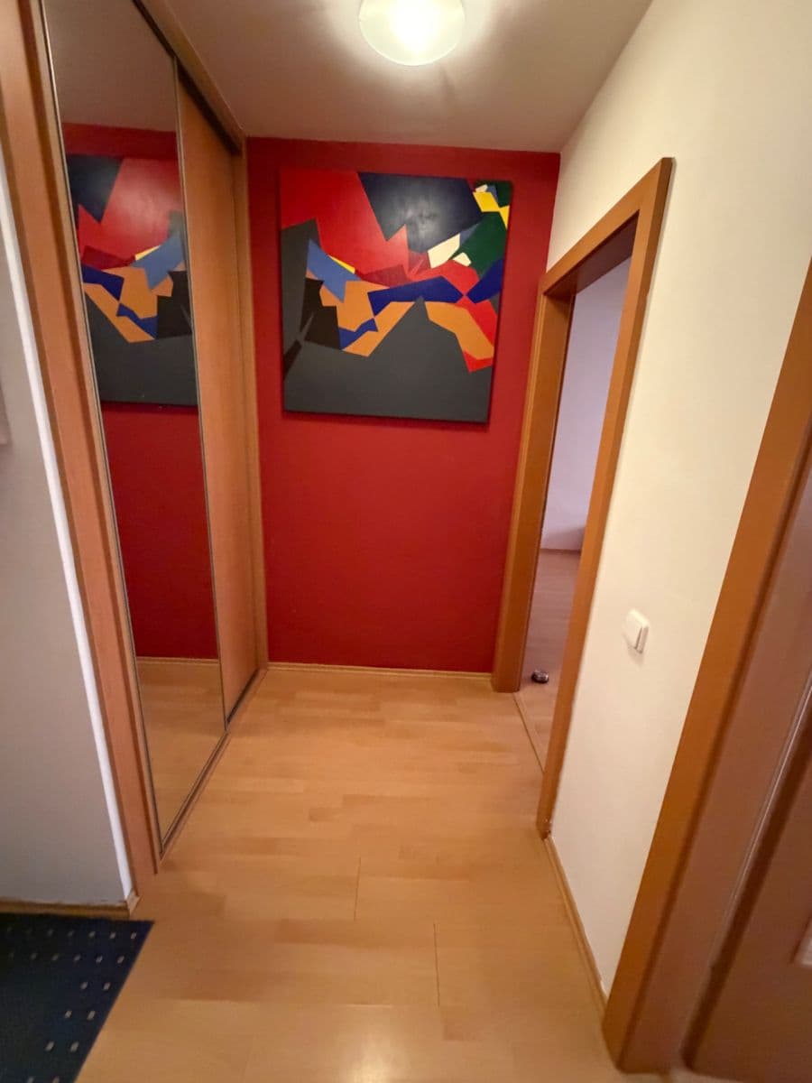 Prenájom bytu 2-izbový 65 m², Nová kolonie, Praha, Praha Prenájom bytu 2-izbový 65 m², Nová kolonie, Praha, Praha