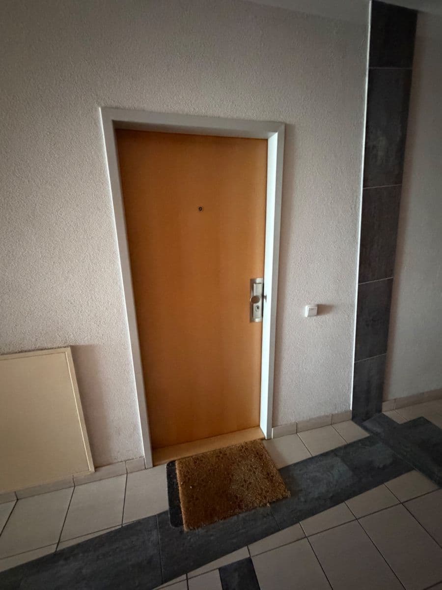 Prenájom bytu 2-izbový 65 m², Nová kolonie, Praha, Praha Prenájom bytu 2-izbový 65 m², Nová kolonie, Praha, Praha