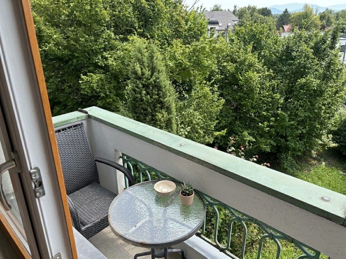 Predaj bytu 3-izbový 88 m², Michálkovická, Ostrava, Moravskoslezský kraj Predaj bytu 3-izbový 88 m², Michálkovická, Ostrava, Moravskoslezský kraj