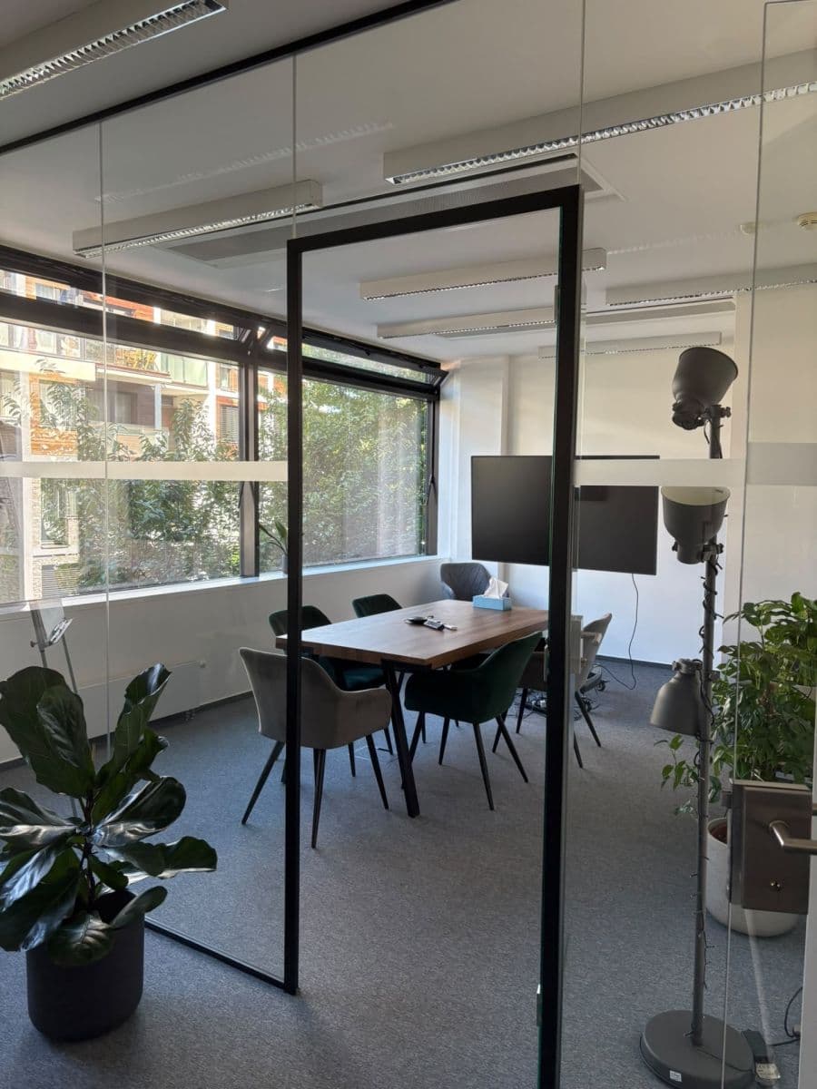 Prenájom kancelárie 182 m², Voctářova, Praha, Praha Prenájom kancelárie 182 m², Voctářova, Praha, Praha