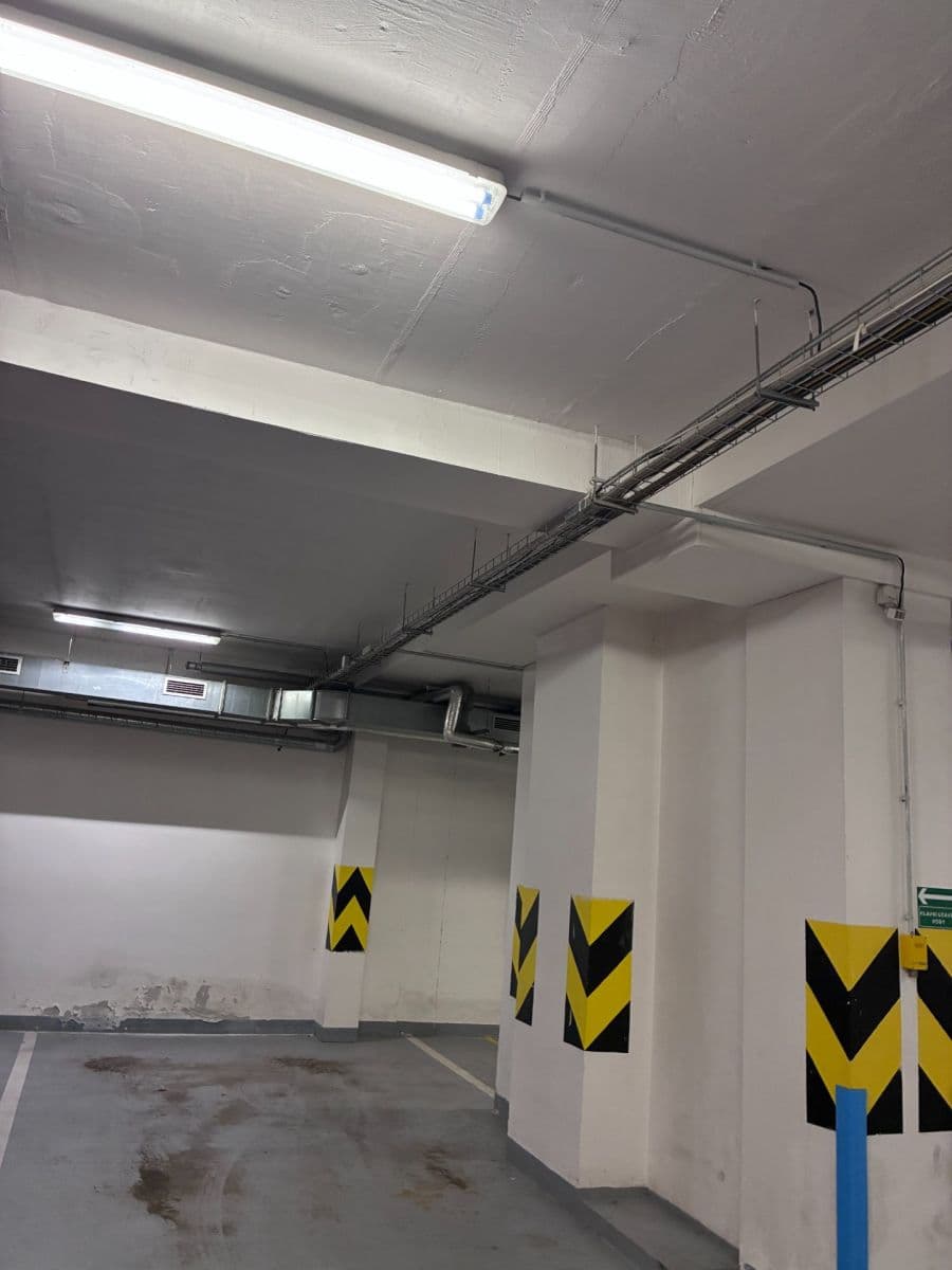 Prenájom bytu 2-izbový 65 m², Kudrnova, Praha, Praha Prenájom bytu 2-izbový 65 m², Kudrnova, Praha, Praha