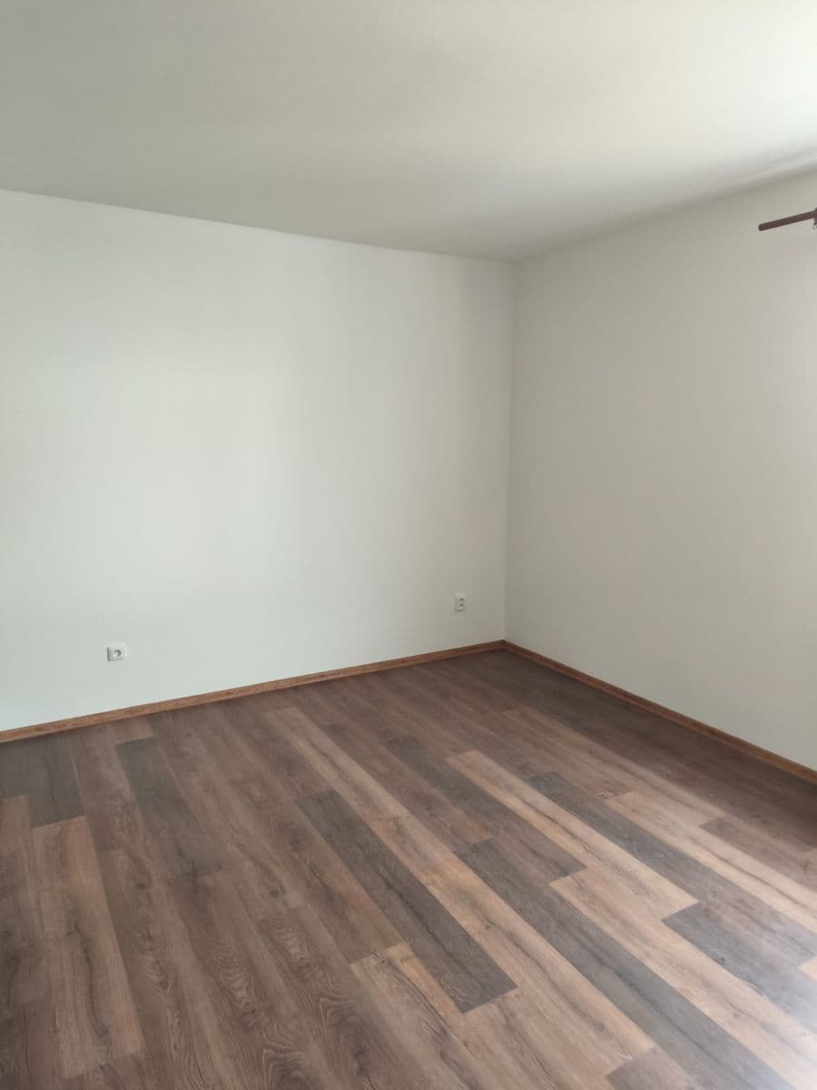 Predaj bytu 1-izbový 37 m², Třídvorská, Kolín, Středočeský kraj Predaj bytu 1-izbový 37 m², Třídvorská, Kolín, Středočeský kraj