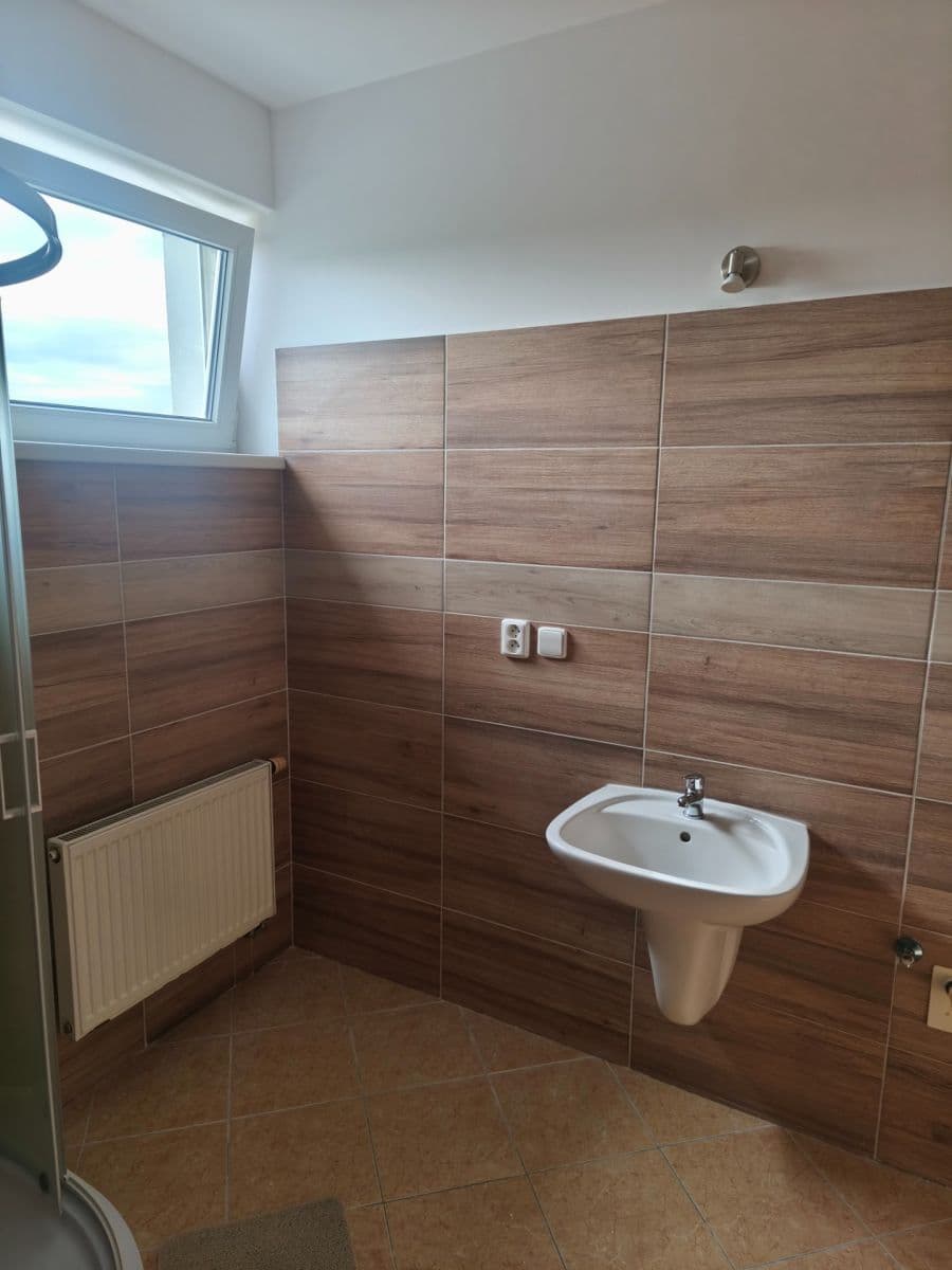 Predaj bytu 1-izbový 37 m², Třídvorská, Kolín, Středočeský kraj Predaj bytu 1-izbový 37 m², Třídvorská, Kolín, Středočeský kraj