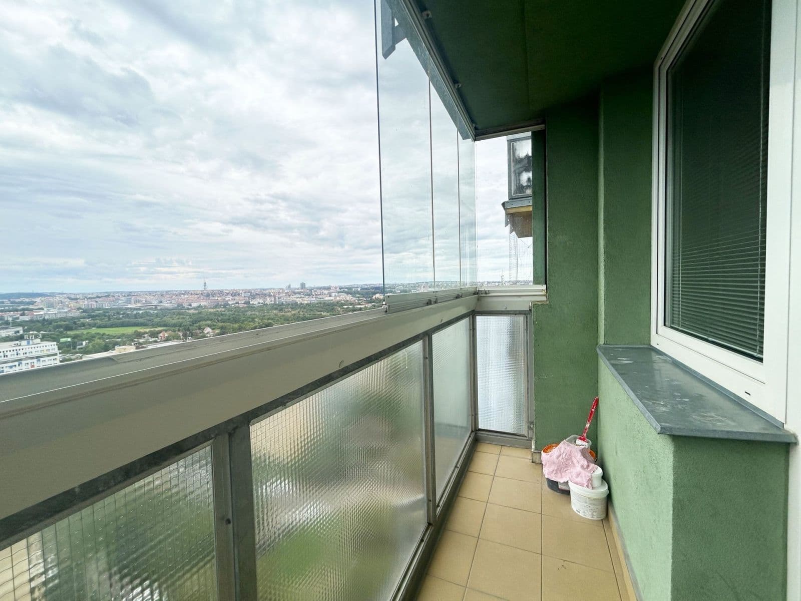 Prenájom bytu 2-izbový 33 m², Jabloňová, Praha, Praha Prenájom bytu 2-izbový 33 m², Jabloňová, Praha, Praha