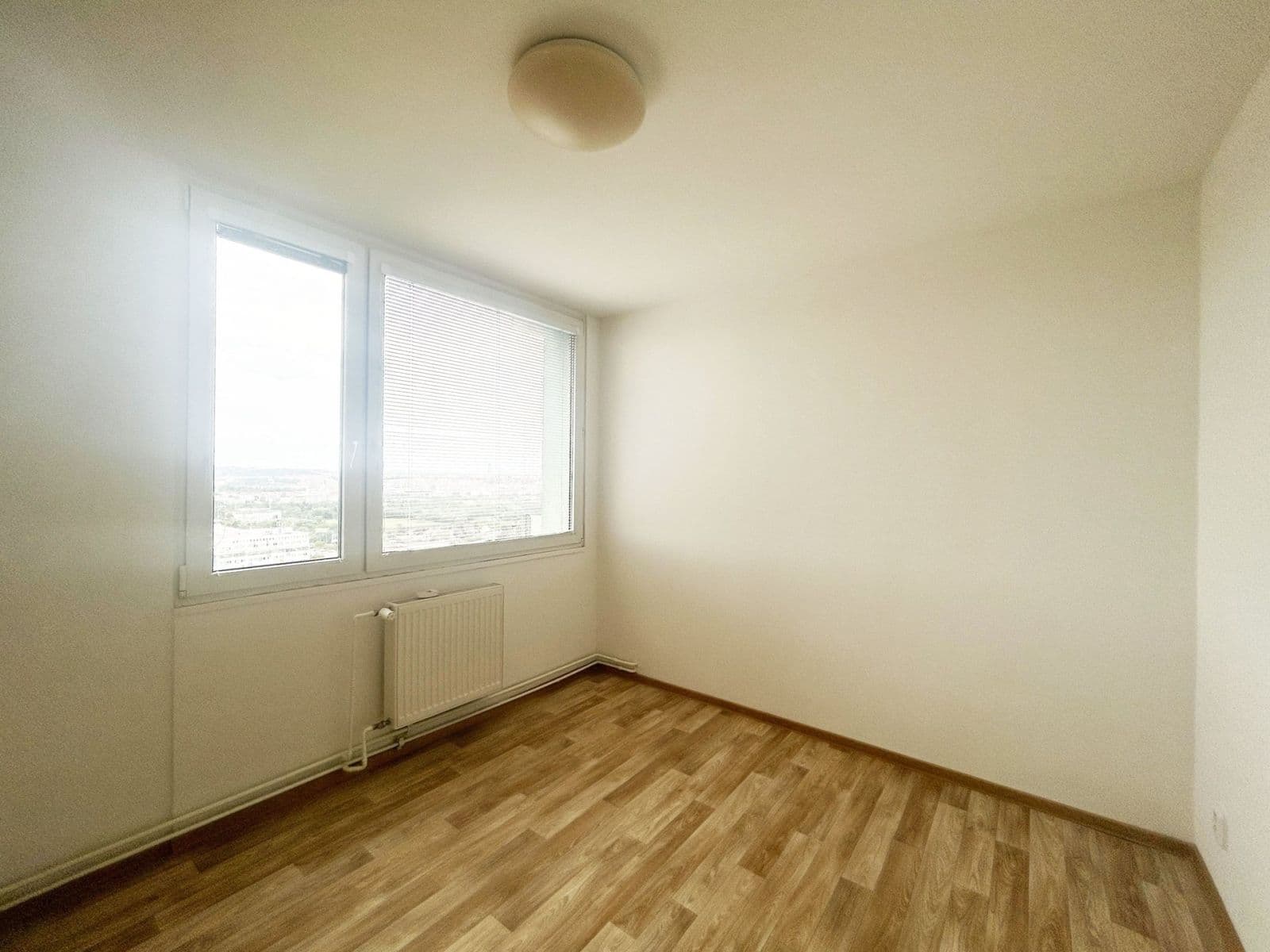 Prenájom bytu 2-izbový 33 m², Jabloňová, Praha, Praha Prenájom bytu 2-izbový 33 m², Jabloňová, Praha, Praha