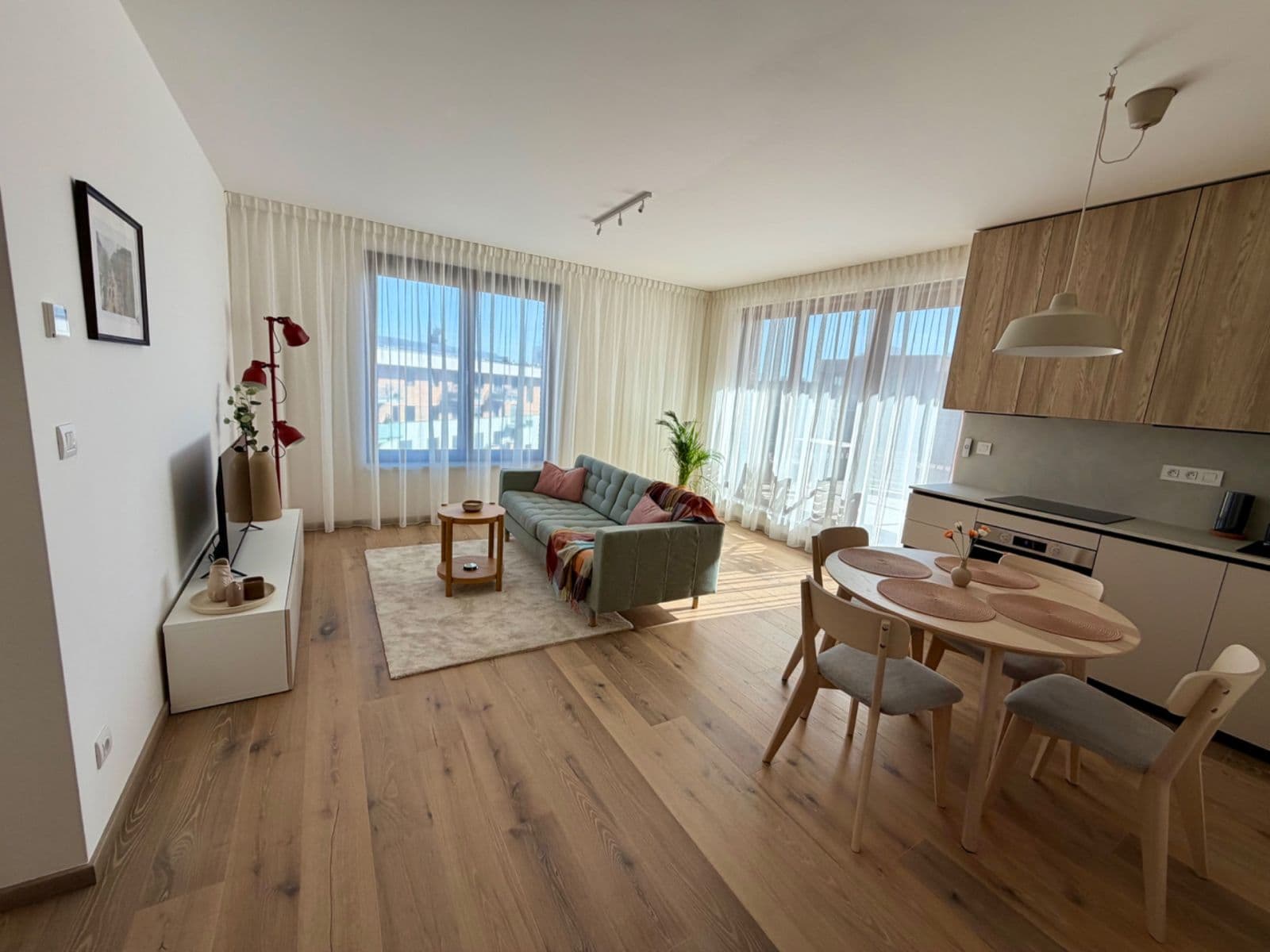 Prenájom bytu 2-izbový 51 m², Košická, Ružinov, Bratislavský kraj Prenájom bytu 2-izbový 51 m², Košická, Ružinov, Bratislavský kraj