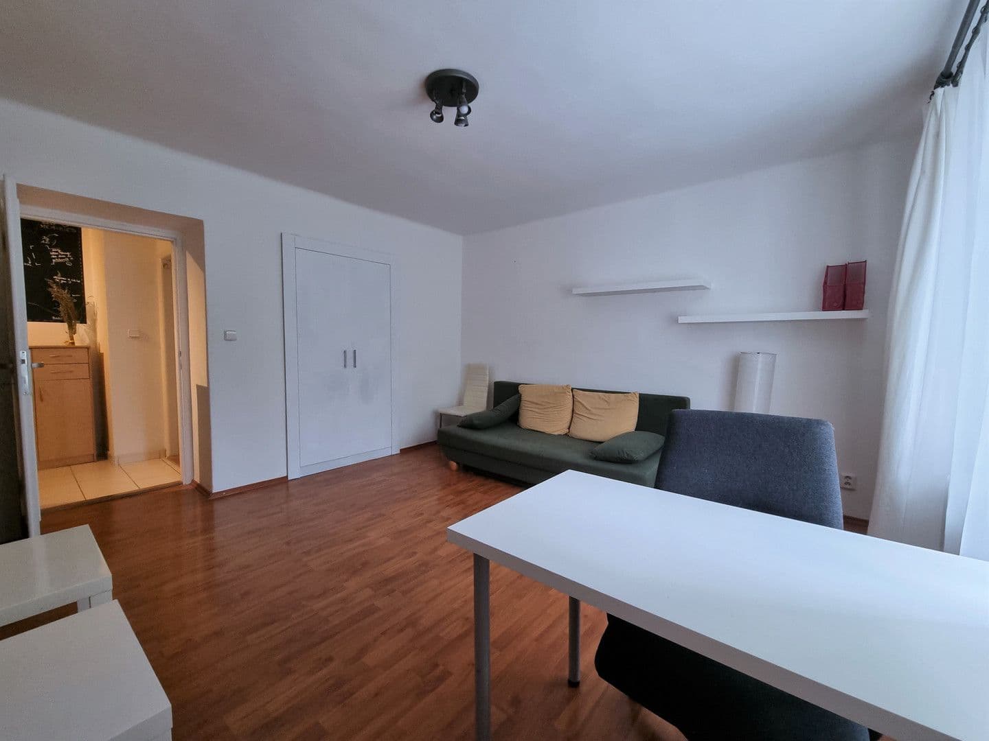Prenájom bytu 2-izbový 42 m², Poděbradská, Praha, Praha Prenájom bytu 2-izbový 42 m², Poděbradská, Praha, Praha