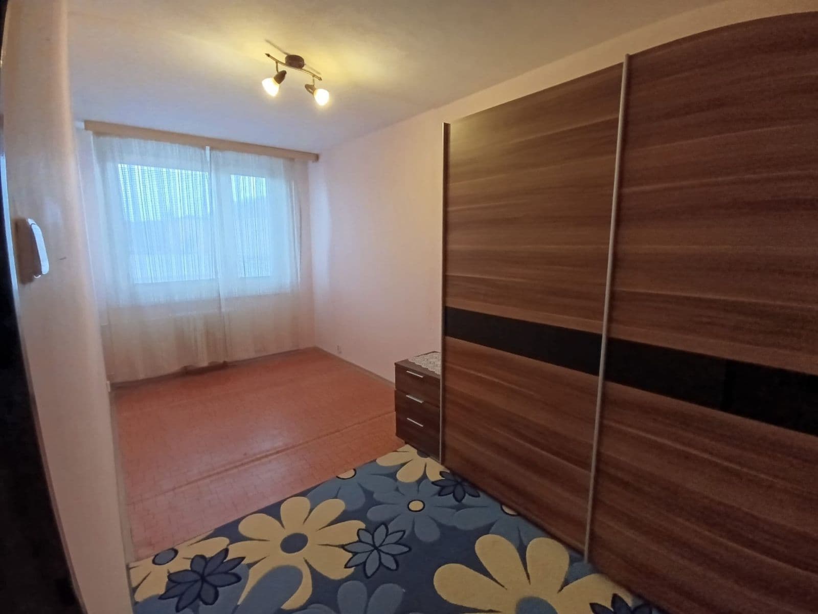 Predaj bytu 3-izbový 69 m², Rovná, Teplice, Ústecký kraj Predaj bytu 3-izbový 69 m², Rovná, Teplice, Ústecký kraj