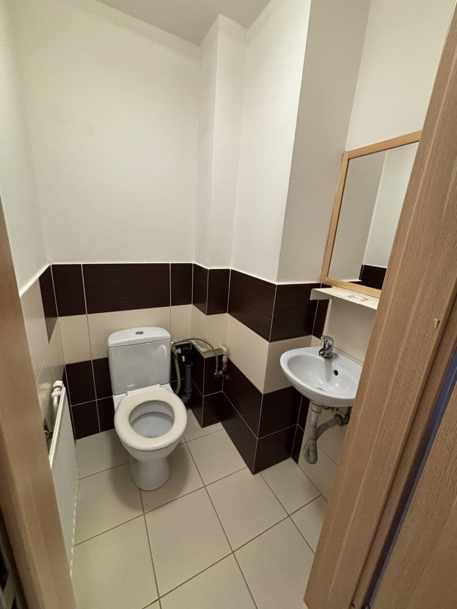 Prenájom bytu 3-izbový 76 m², Vendryně, Moravskoslezský kraj Prenájom bytu 3-izbový 76 m², Vendryně, Moravskoslezský kraj