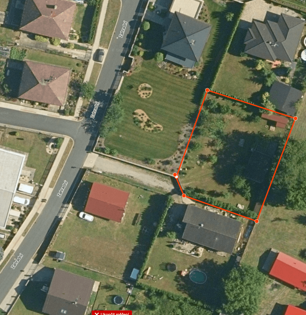 Predaj pozemku 942 m², Zahradní, Plaňany, Středočeský kraj Predaj pozemku 942 m², Zahradní, Plaňany, Středočeský kraj