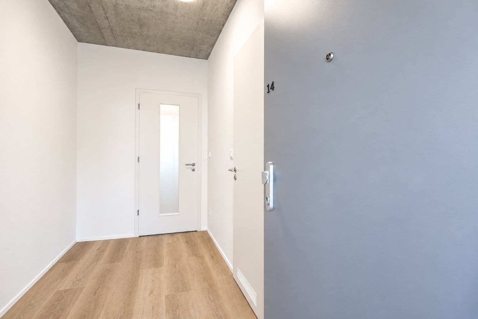 Prenájom bytu 2-izbový 48 m², Českobrodská, Praha, Praha Prenájom bytu 2-izbový 48 m², Českobrodská, Praha, Praha