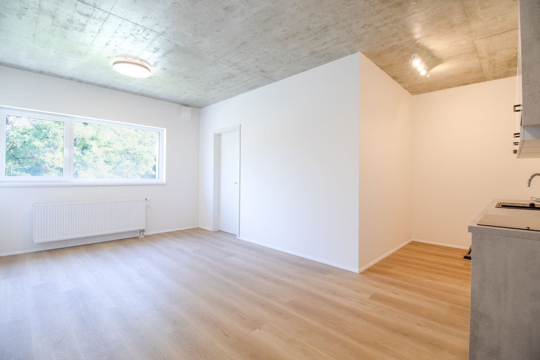 Prenájom bytu 2-izbový 48 m², Českobrodská, Praha, Praha Prenájom bytu 2-izbový 48 m², Českobrodská, Praha, Praha
