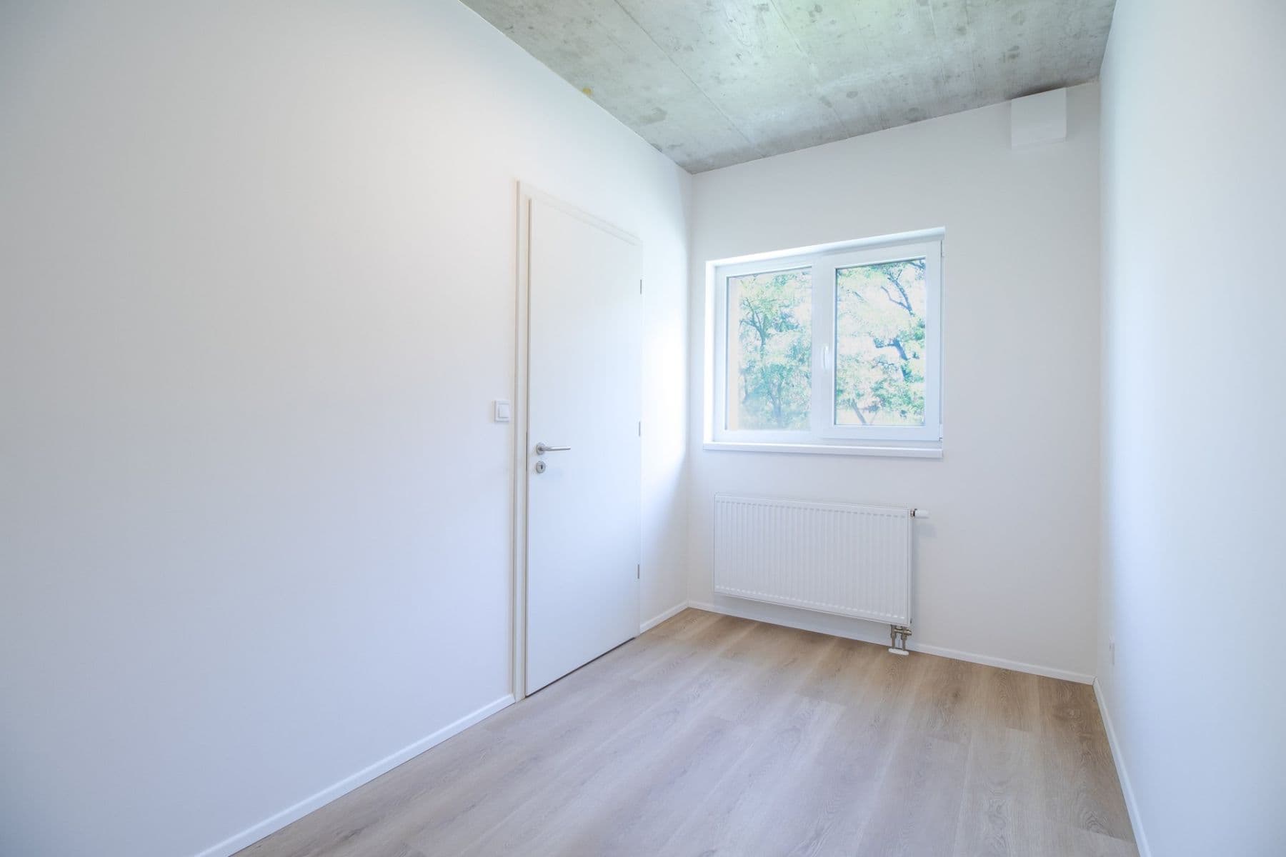 Prenájom bytu 2-izbový 48 m², Českobrodská, Praha, Praha Prenájom bytu 2-izbový 48 m², Českobrodská, Praha, Praha