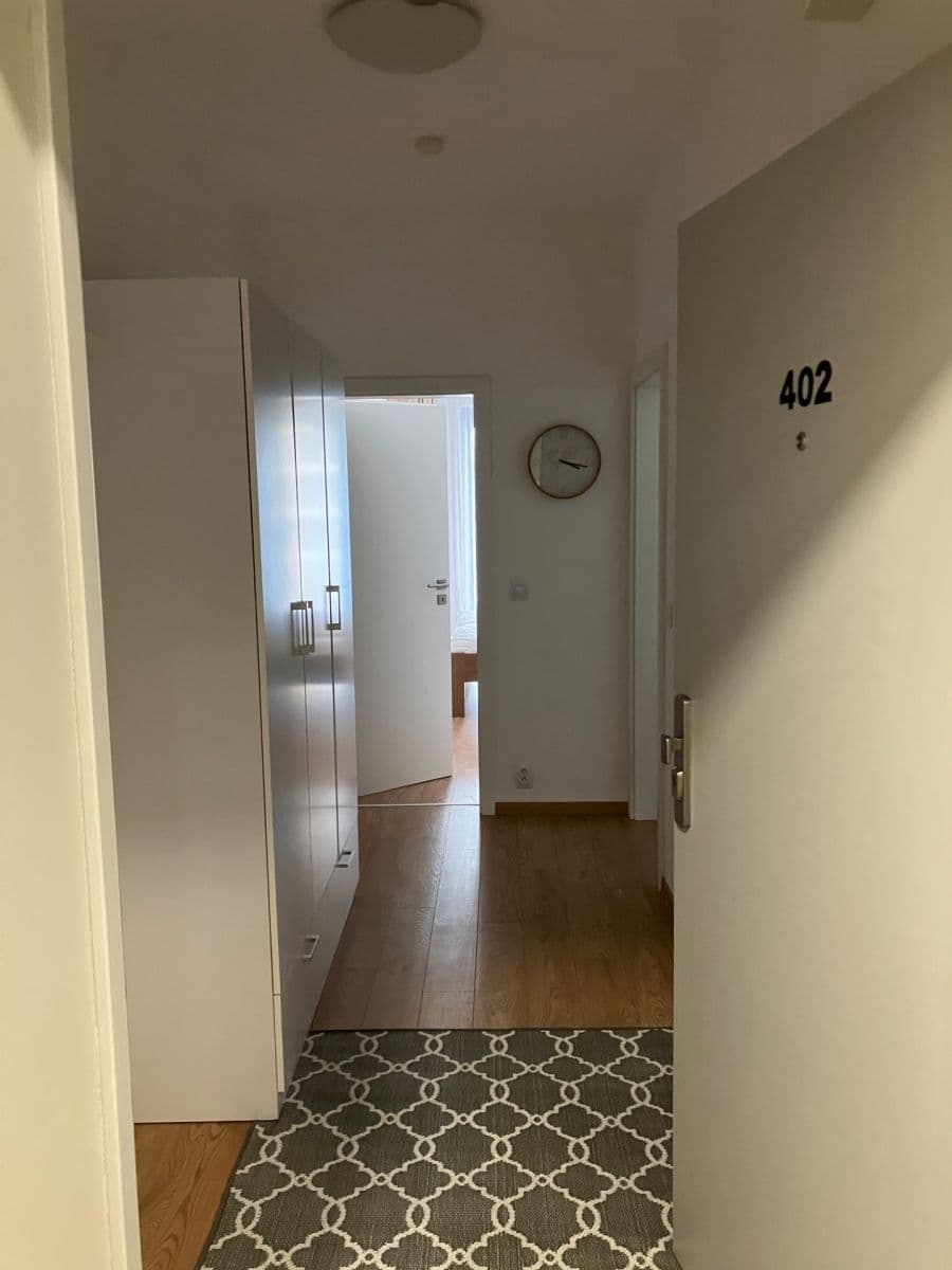 Prenájom bytu 2-izbový 64 m², U Mlýnského kanálu, Praha, Praha Prenájom bytu 2-izbový 64 m², U Mlýnského kanálu, Praha, Praha