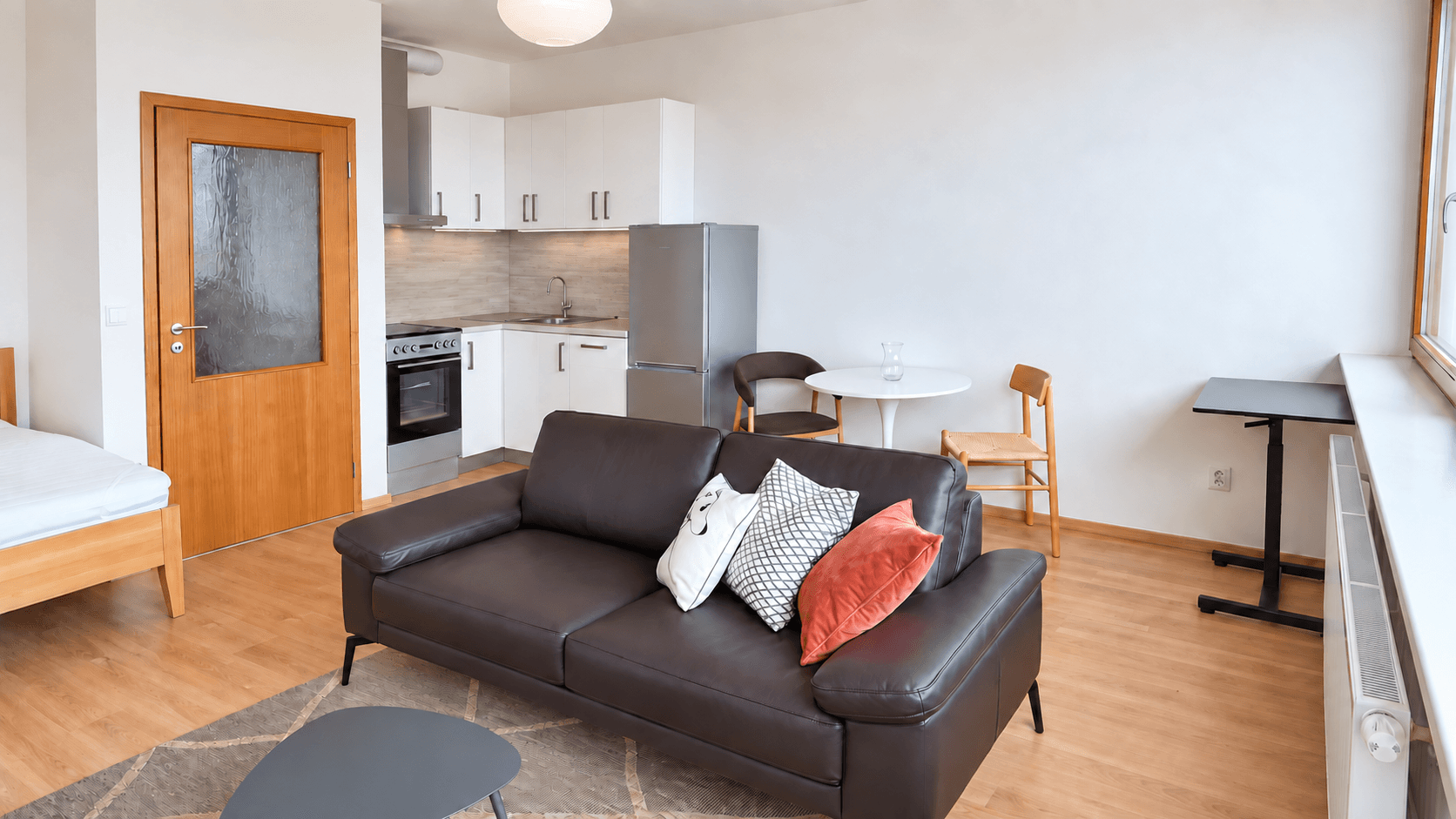 Prenájom bytu 1-izbový 38 m², U Měšťanského pivovaru, Praha, Praha Prenájom bytu 1-izbový 38 m², U Měšťanského pivovaru, Praha, Praha