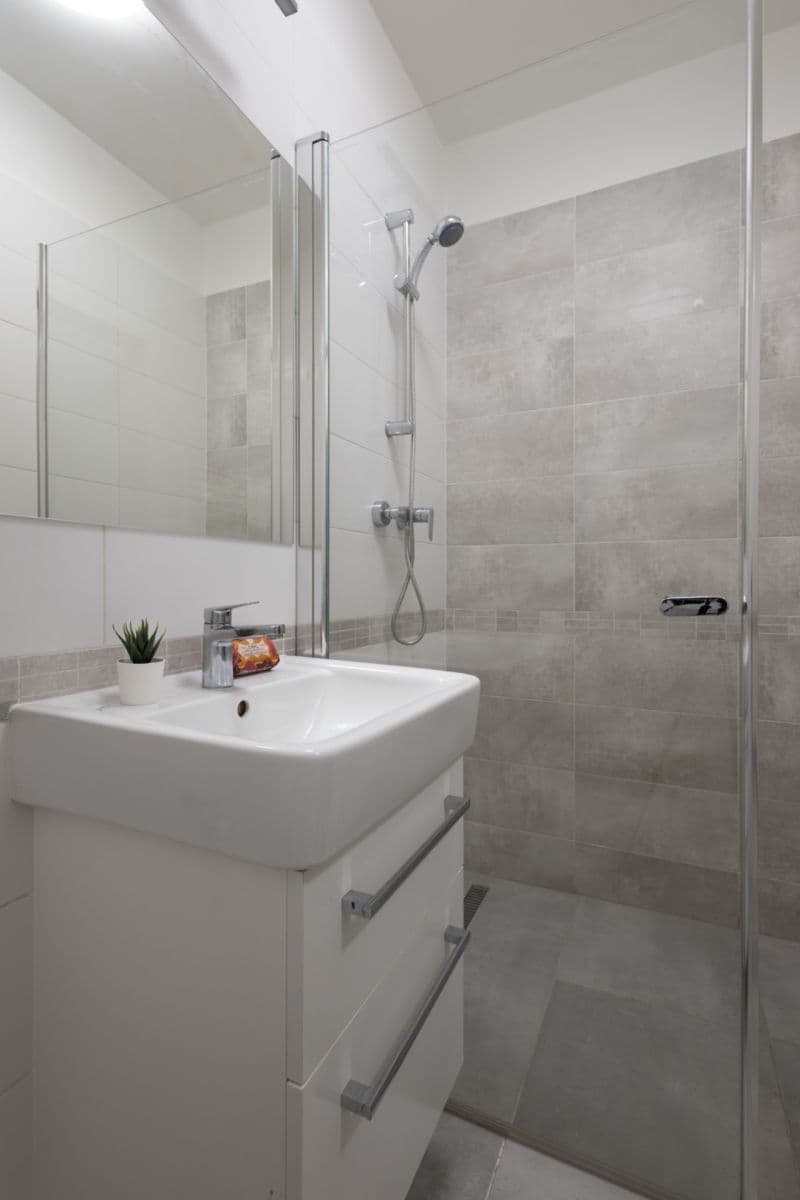 Predaj bytu 2-izbový 55 m², Československé armády, Ostrava, Moravskoslezský kraj Predaj bytu 2-izbový 55 m², Československé armády, Ostrava, Moravskoslezský kraj