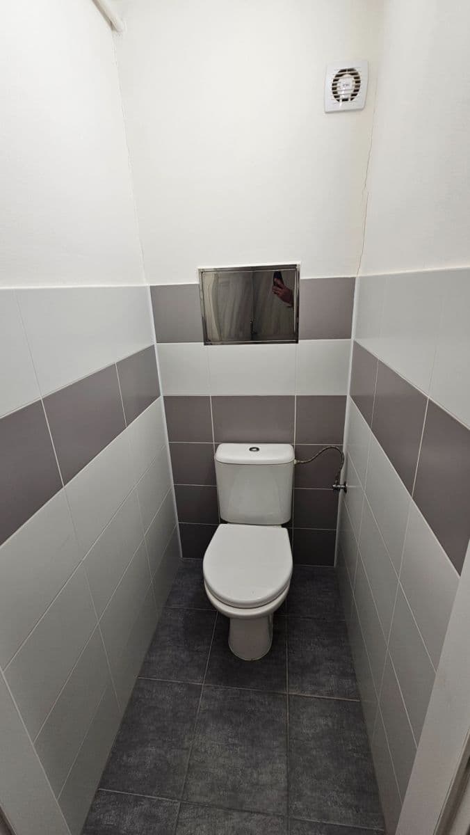 Prenájom bytu 3-izbový 67 m², Gabčíkova, Nehvizdy, Středočeský kraj Prenájom bytu 3-izbový 67 m², Gabčíkova, Nehvizdy, Středočeský kraj