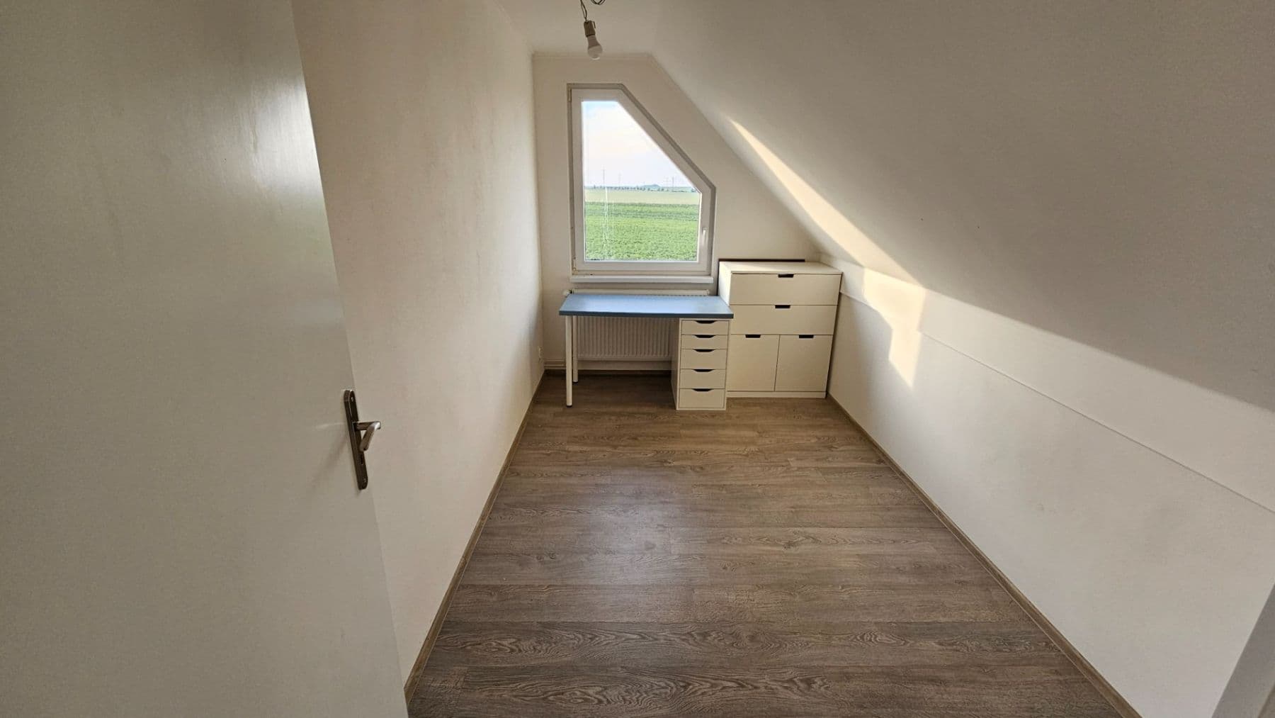 Prenájom bytu 3-izbový 67 m², Gabčíkova, Nehvizdy, Středočeský kraj Prenájom bytu 3-izbový 67 m², Gabčíkova, Nehvizdy, Středočeský kraj