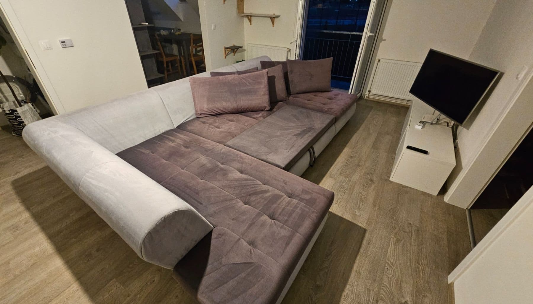Prenájom bytu 3-izbový 67 m², Gabčíkova, Nehvizdy, Středočeský kraj Prenájom bytu 3-izbový 67 m², Gabčíkova, Nehvizdy, Středočeský kraj