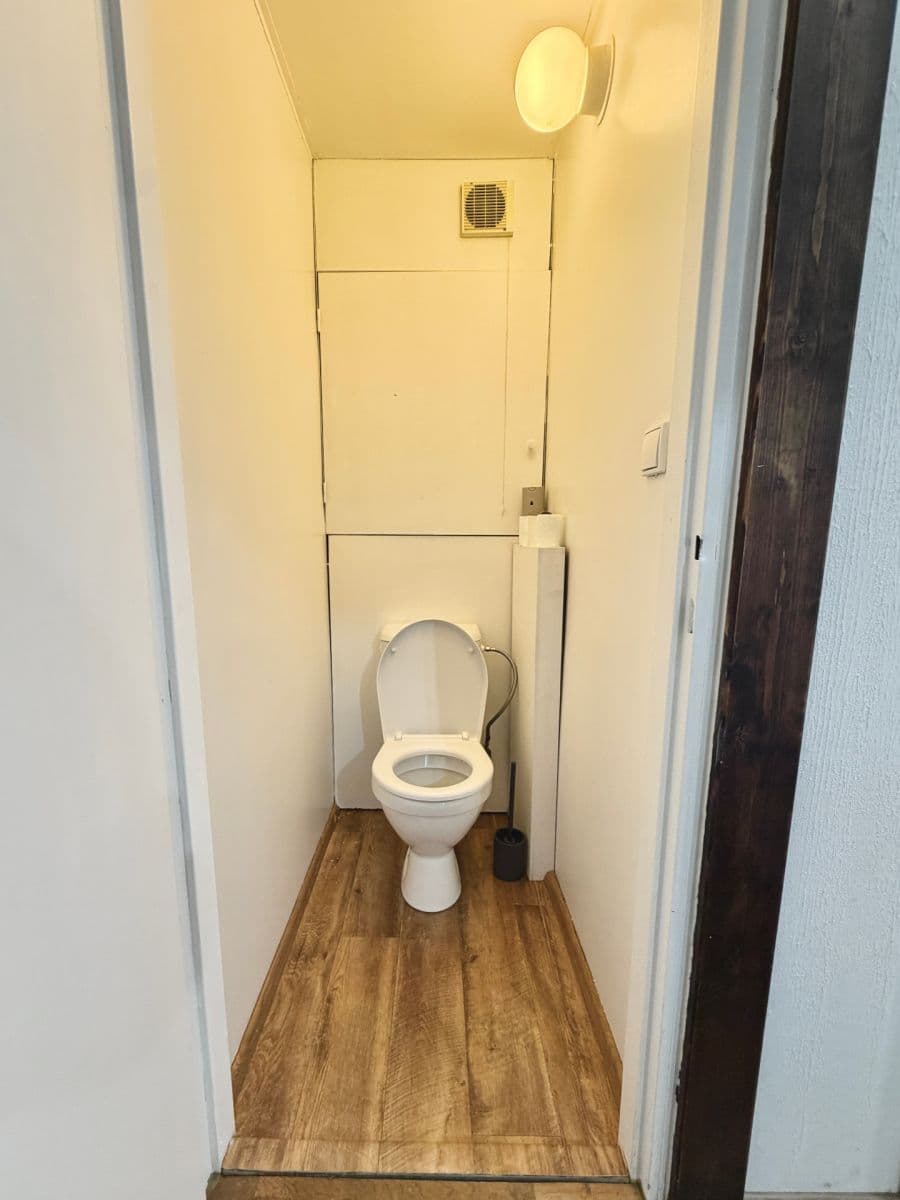 Predaj bytu 2-izbový 43 m², Podjavorinské, Praha, Praha Predaj bytu 2-izbový 43 m², Podjavorinské, Praha, Praha